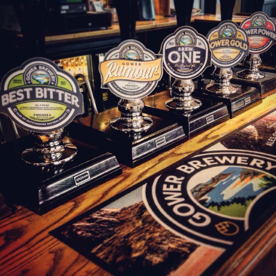 King'S Head Inn แลงเกนนิธ ภายนอก รูปภาพ